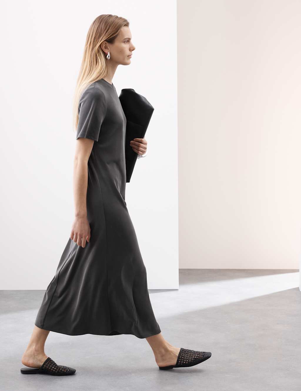 Jersey Ribbed Maxi Column Dress 6 of 7