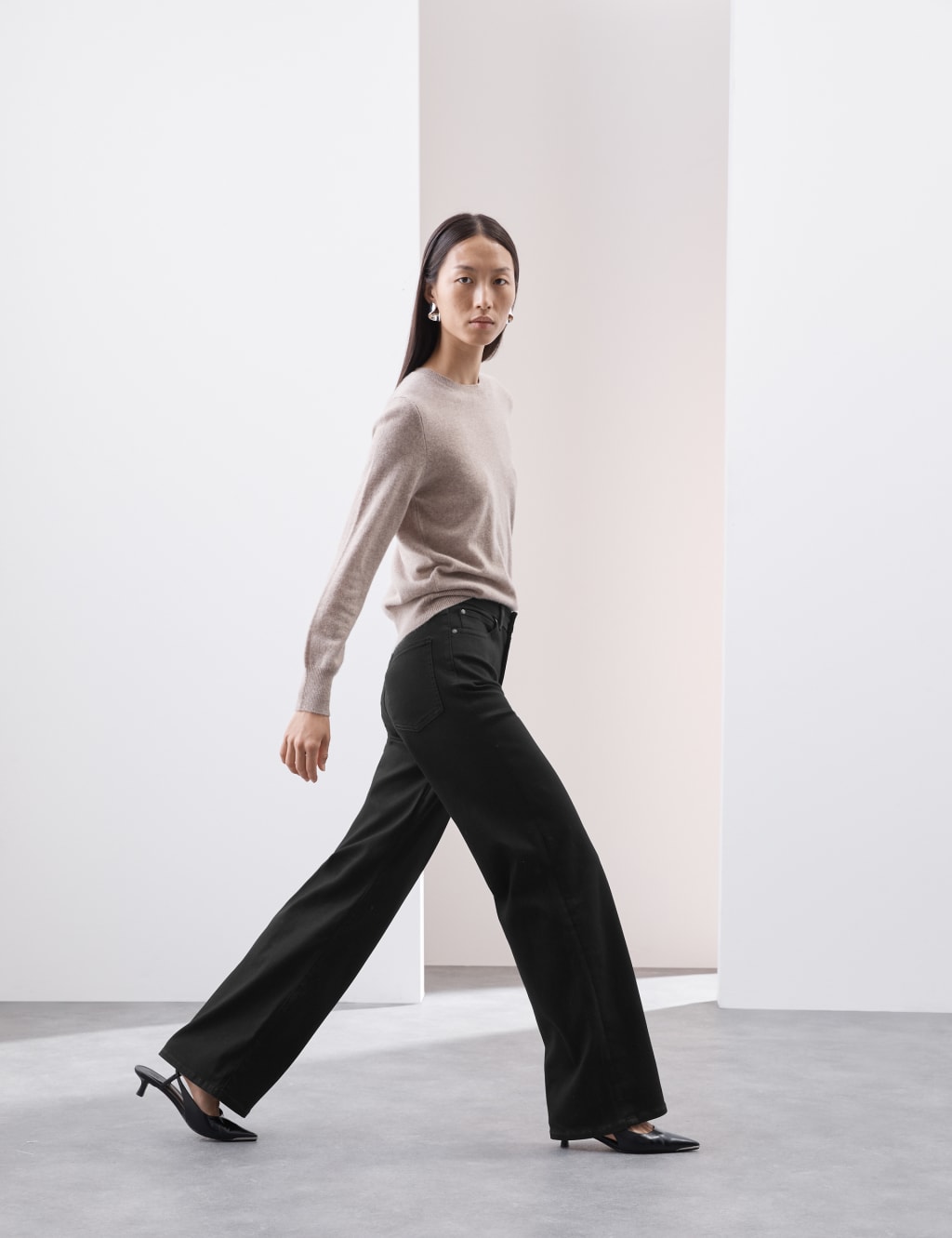 Lyocell Blend Wide Leg Jeans 1 of 7