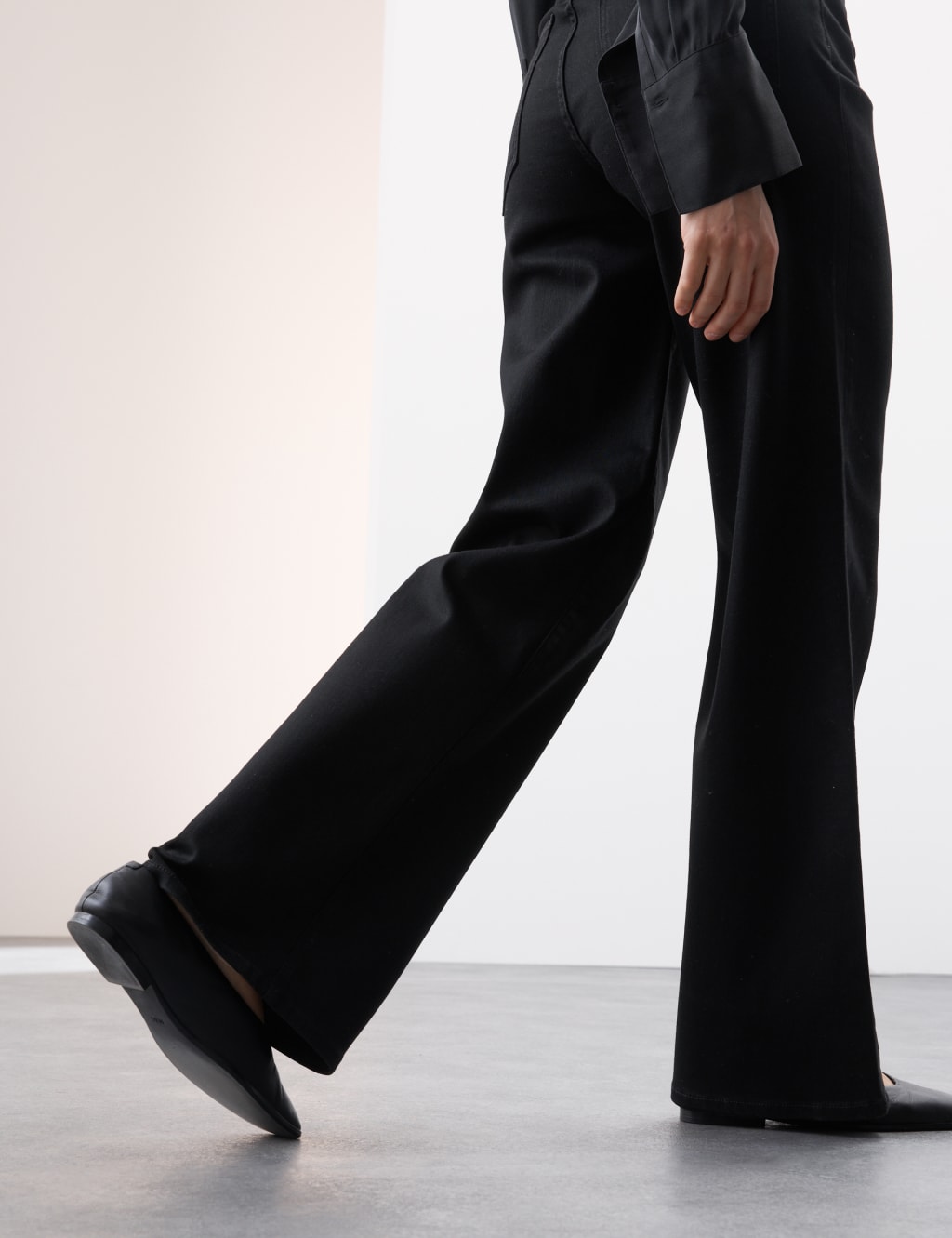 High Waisted Wide Leg Jeans 3 of 6