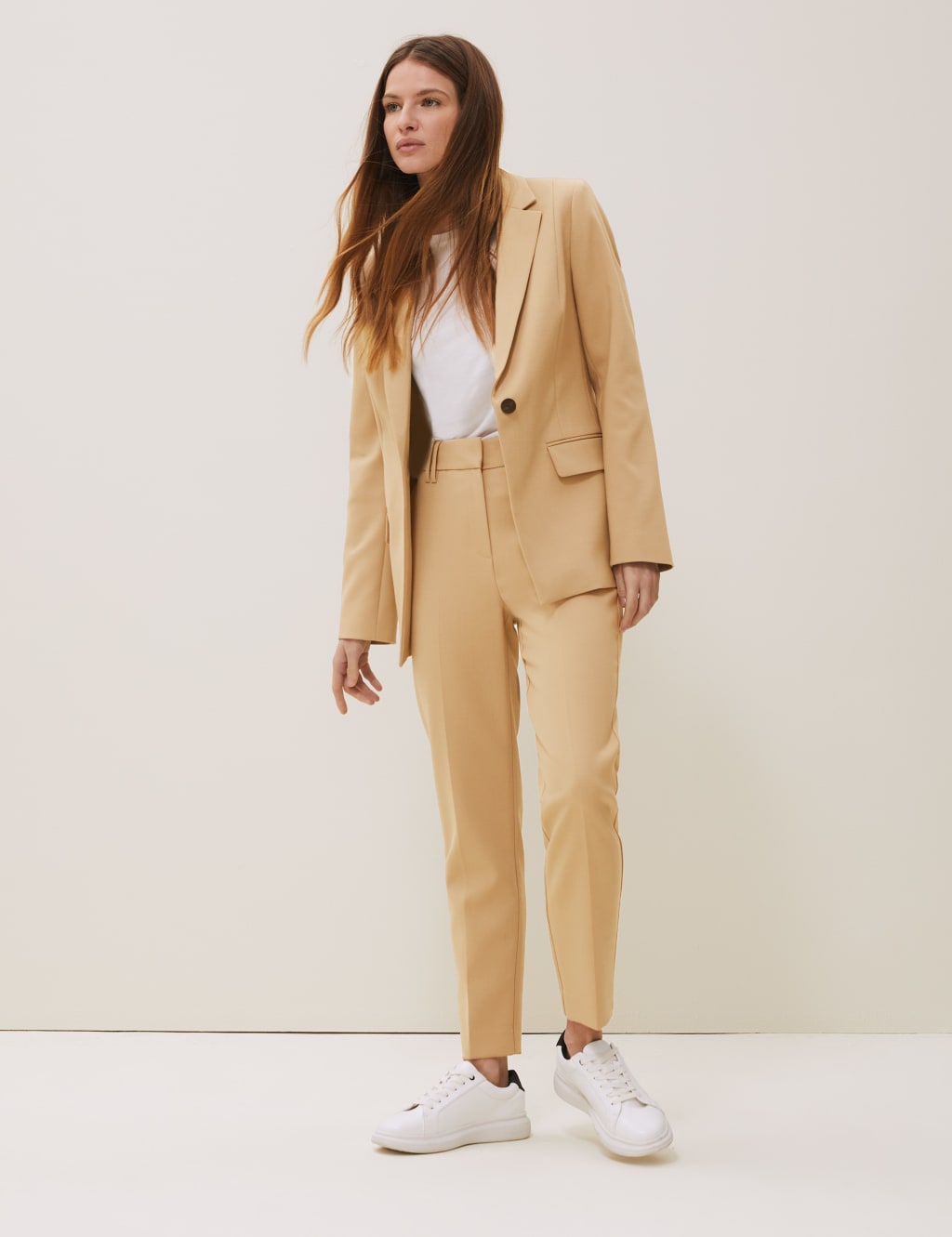 Tailored Single Breasted Blazer with Wool 3 of 6