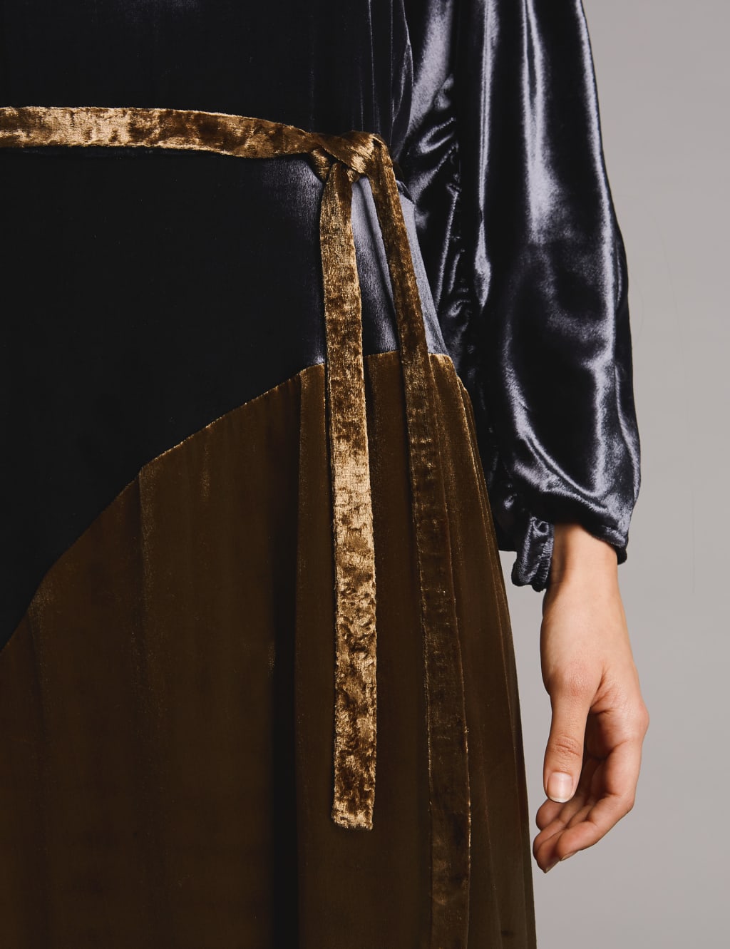 Colour Block Velvet Asymmetric Midi Dress 5 of 5