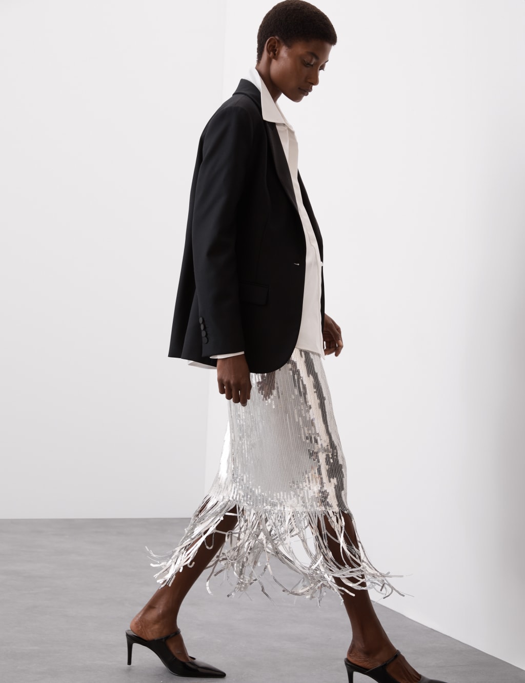 Fringe skirt knee length 2025