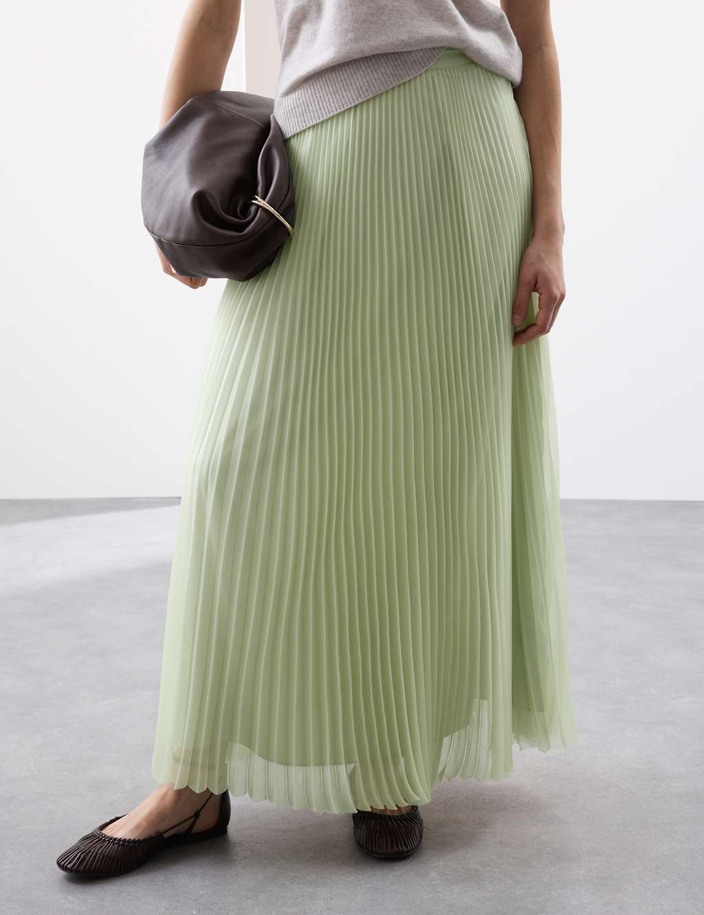 Pleated Maxi Skirt 4 of 7
