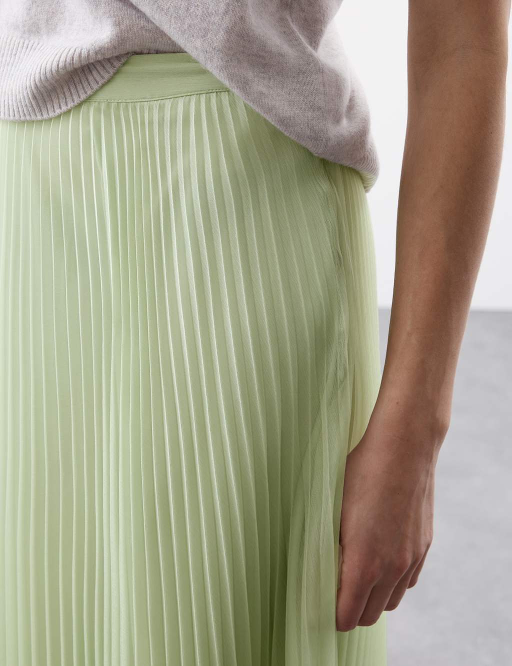 Pleated Maxi Skirt 7 of 7