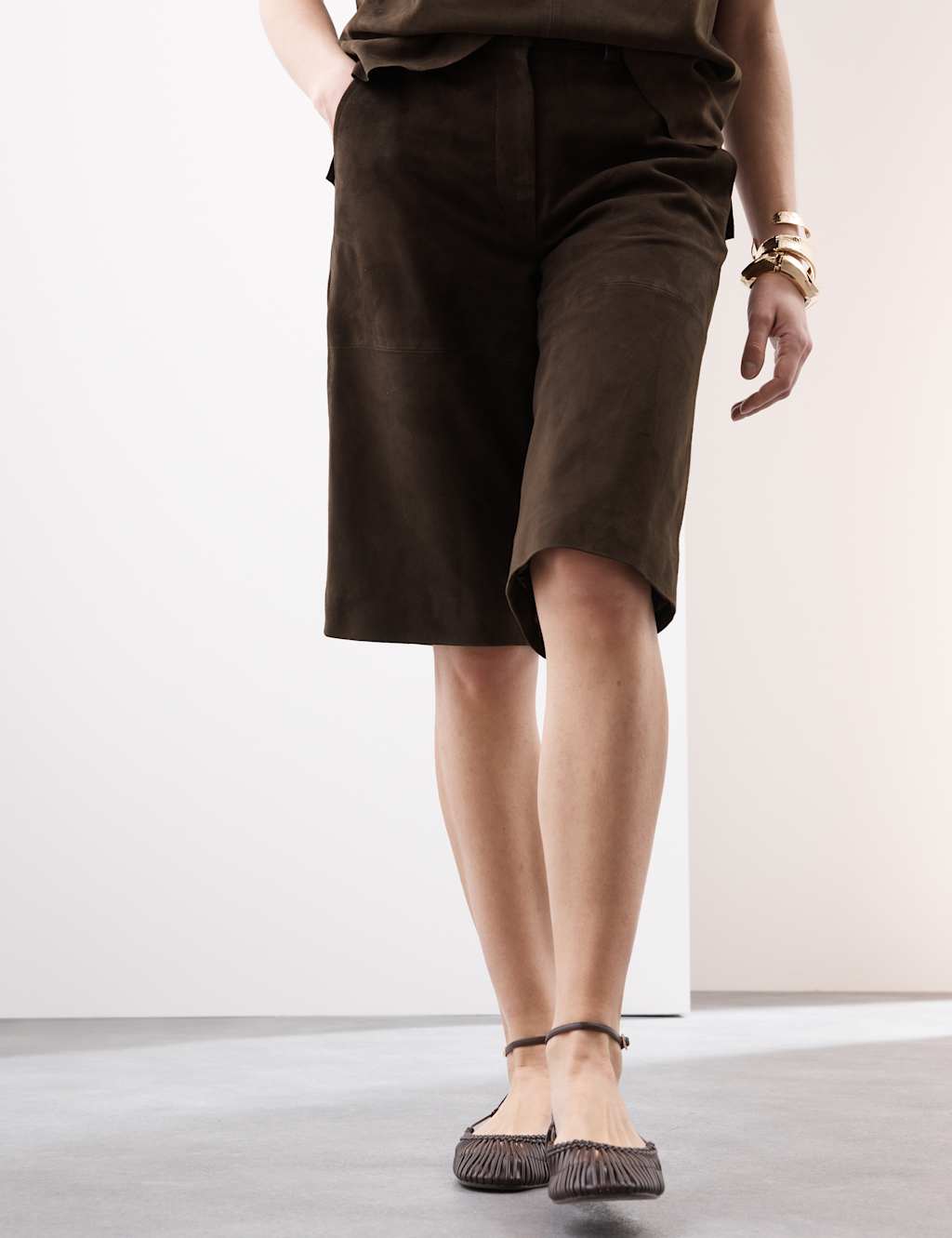 Suede High Waisted Knee Length Shorts 6 of 6