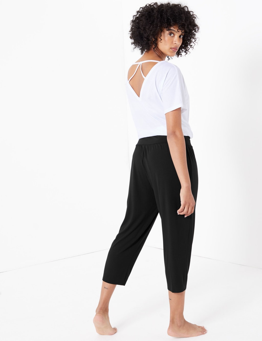 Cropped Yoga Joggers 4 of 6