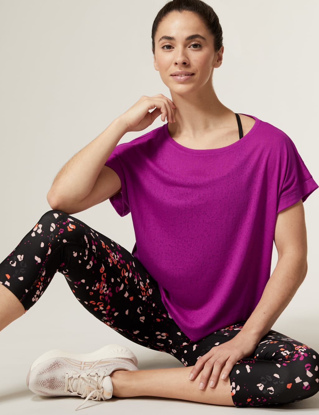 Lightweight Scoop Neck Relaxed T-Shirt 1 of 7