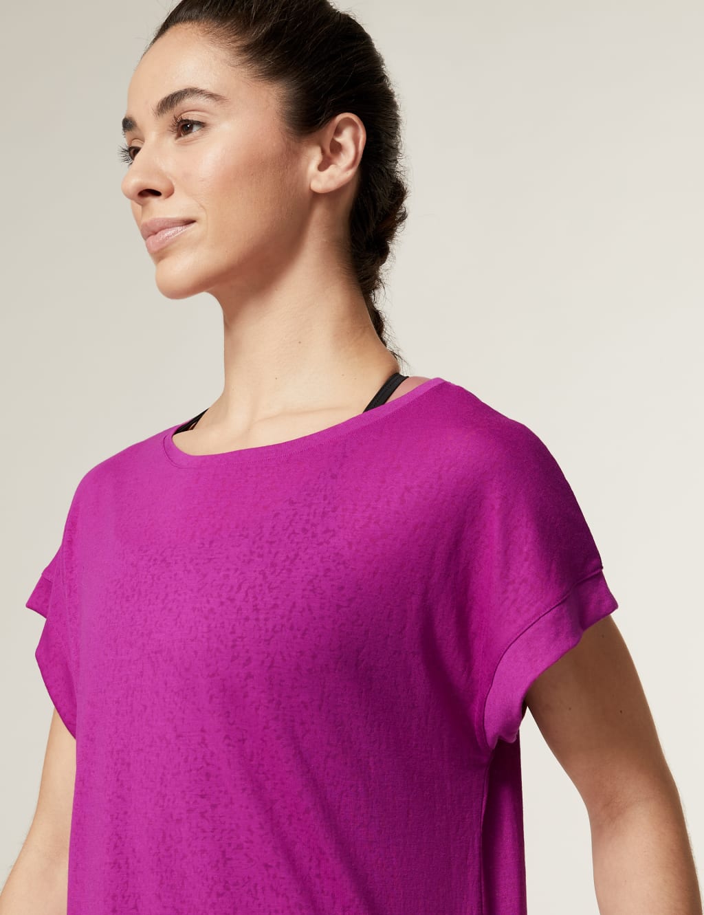 Lightweight Scoop Neck Relaxed T-Shirt 3 of 7