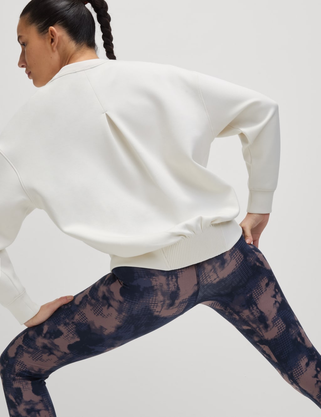 Oversized yoga top 2025