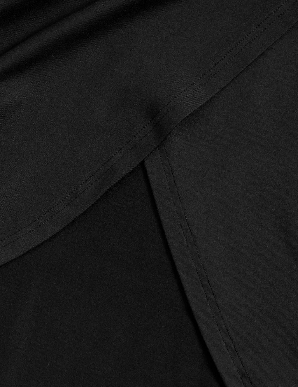 Scoop Neck Wrap Back Yoga T-Shirt 7 of 7