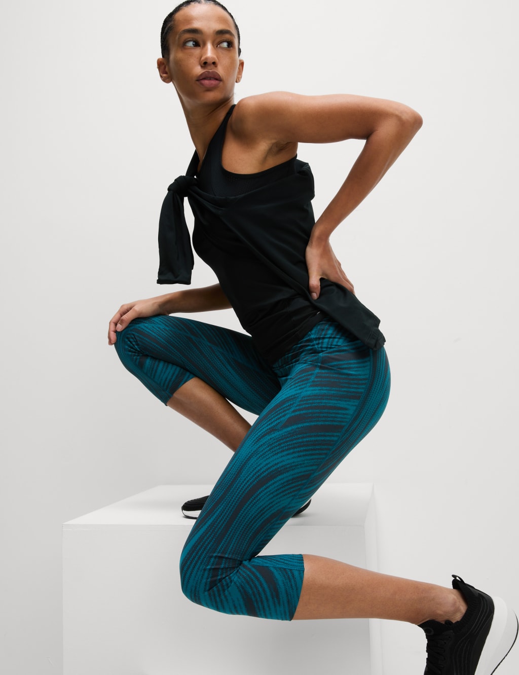 Go Train High Waisted Cropped Gym Leggings