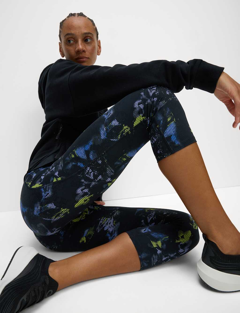 Go Train High Waisted Cropped Gym Leggings 4 of 6