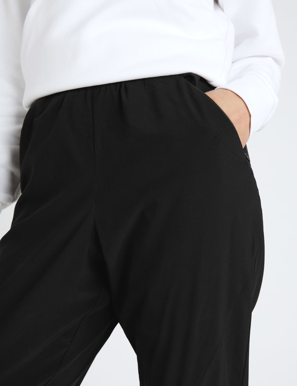 Woven Cuffed 7/8 Walking Trousers 6 of 8