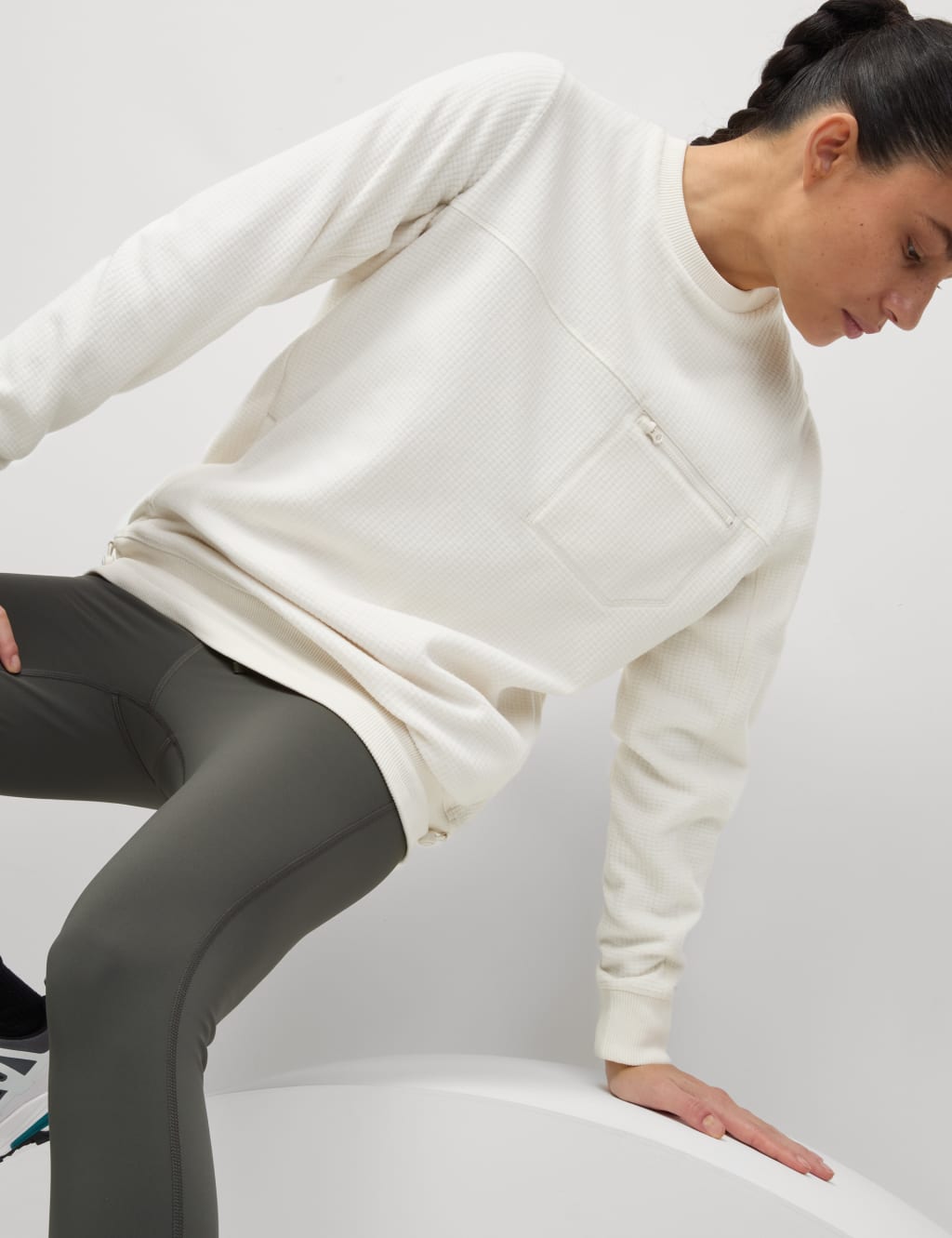 Textured crew neck sweatshirt hot sale