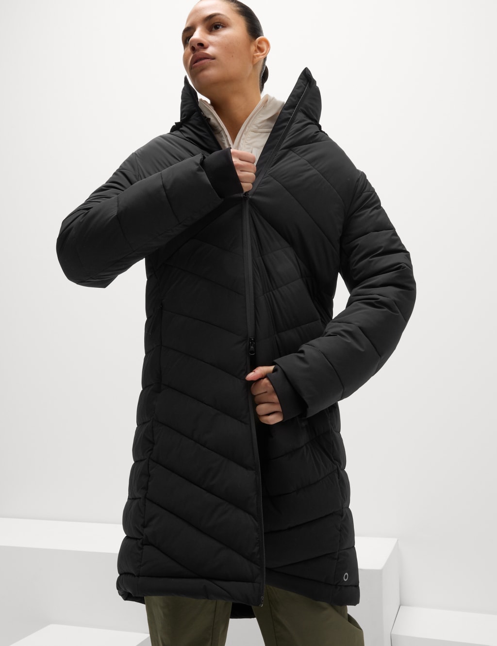 Stormwear Hooded Puffer Coat Goodmove M S
