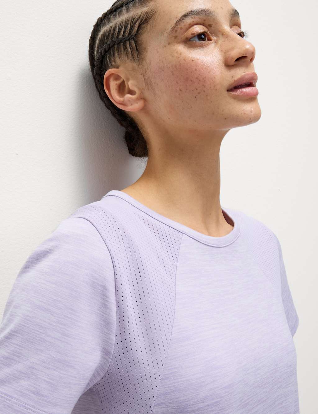 Round Neck Mesh Panel Relaxed T-Shirt 4 of 6