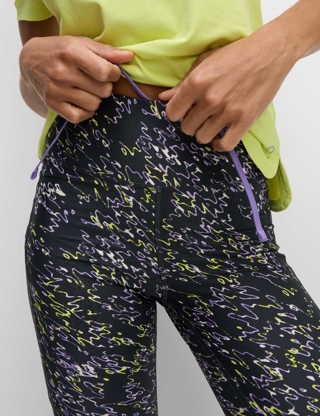 Go Move Printed Cropped Gym Leggings 6 of 8