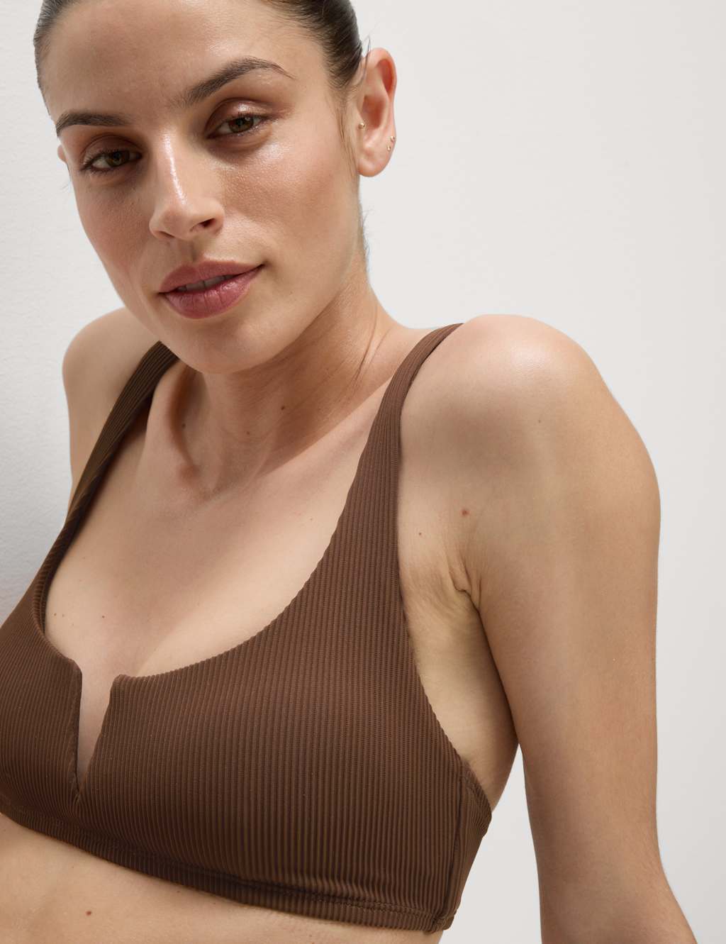 Ribbed V-Front Bikini Top 5 of 7
