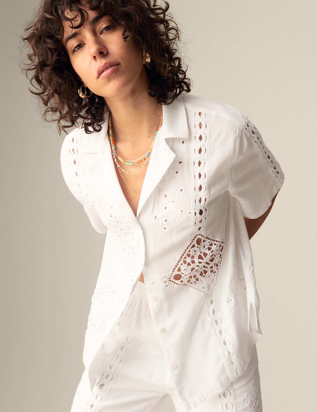 Emroidered Collared Relaxed Shirt with Linen 6 of 6