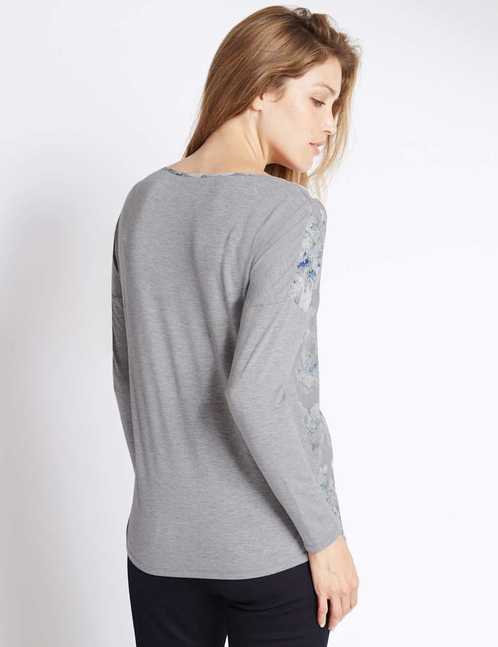 Hydrangea Print Long Sleeve Jersey Top 3 of 3