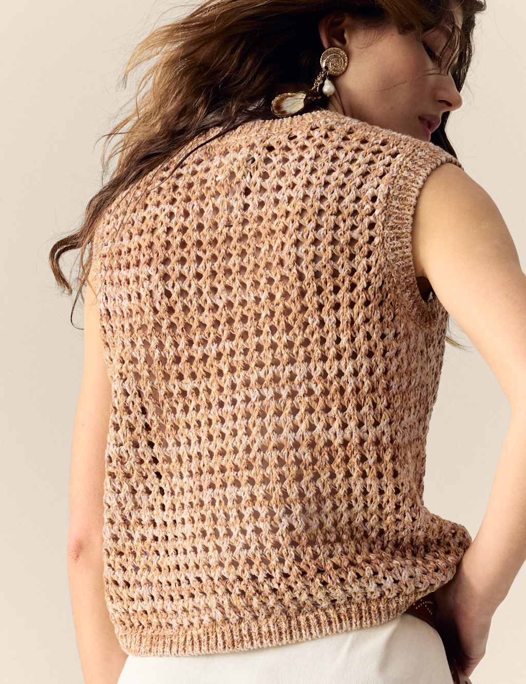 Cotton Blend Ribbed Textured Knitted Vest 4 of 6