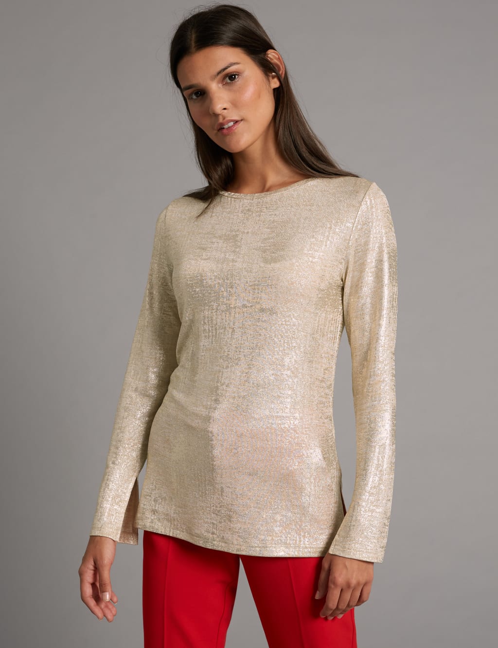 Metallic Round Neck Long Sleeve T-Shirt 3 of 5