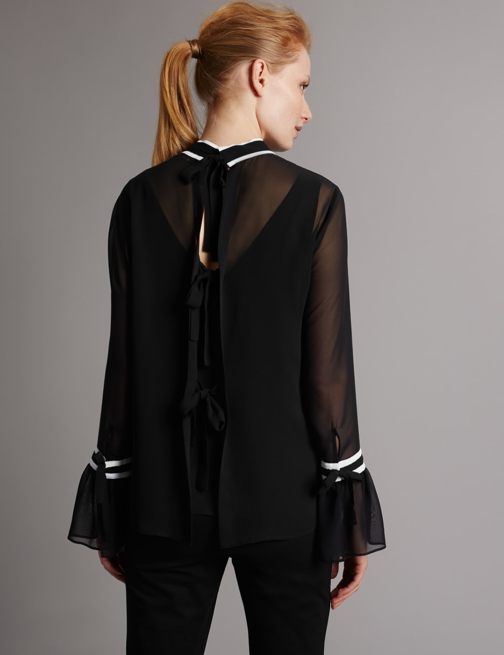 Contrasting Edge High Neck Blouse 3 of 6