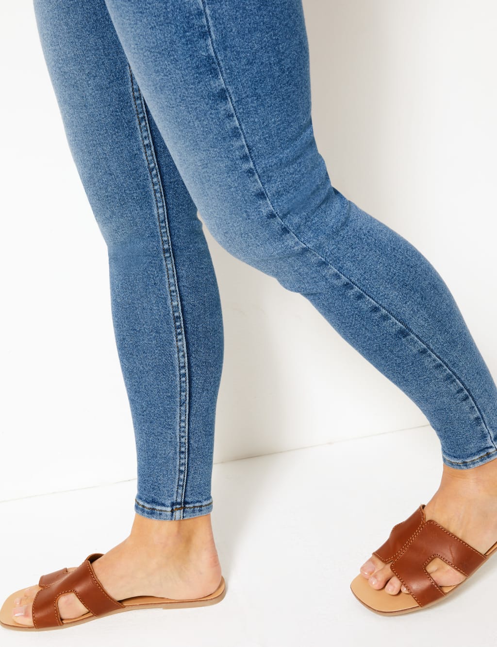 Authentic Stretch Skinny Leg Jeans 5 of 5