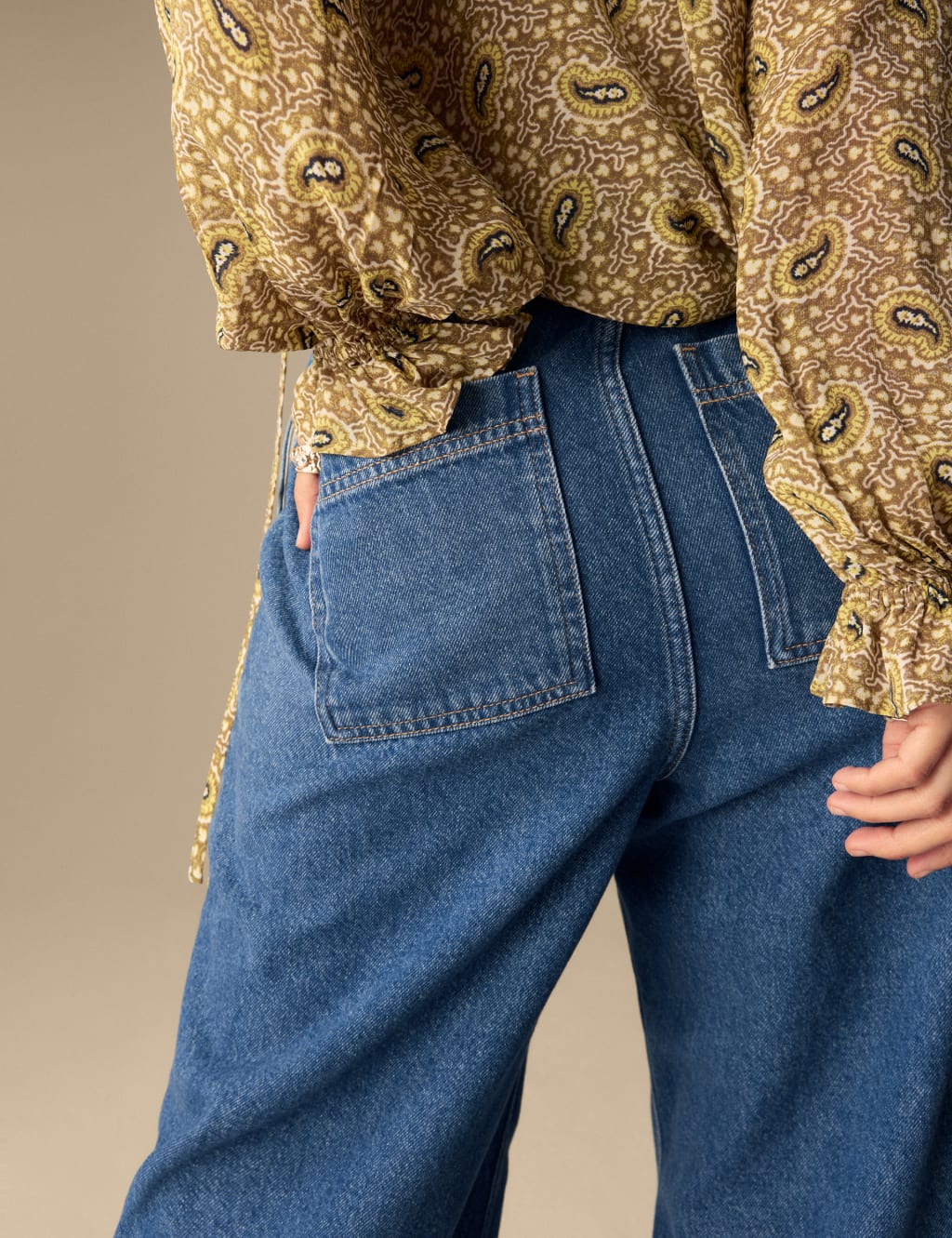 Lyocell Blend Pintuck Wide Leg Jeans 4 of 5