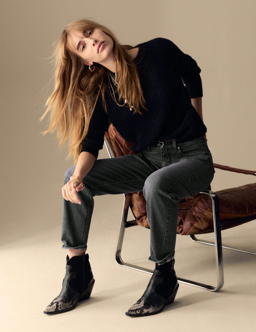 Girlfriend Mid Rise Turn Up Jeans with Lyocell 4 of 4