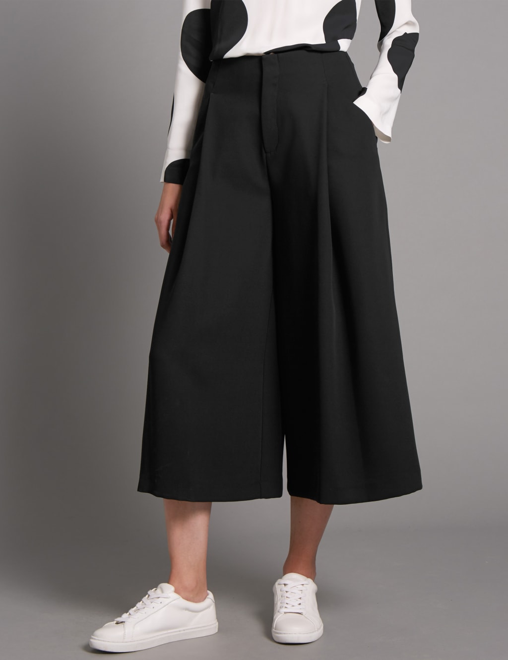 Deep Pleat Wide Leg Trousers 1 of 4