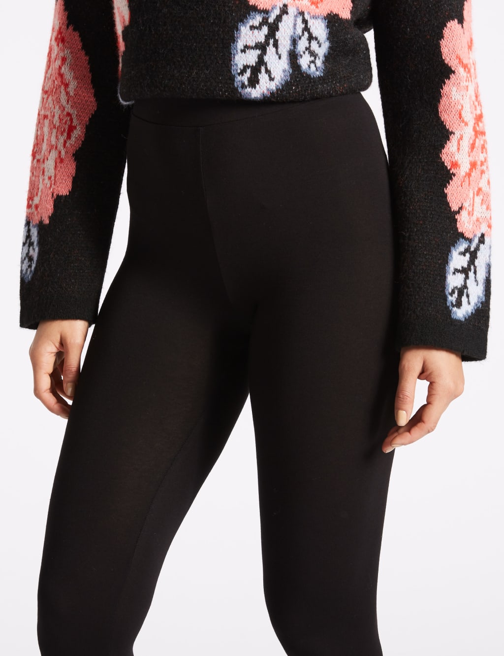 Crochet Pearl Detail Leggings 5 of 6