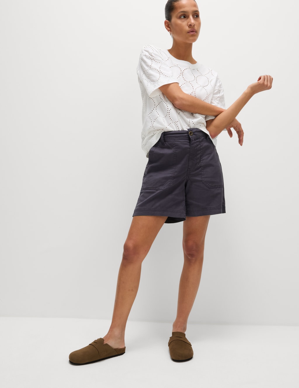 Cotton Blend Cargo Shorts 3 of 5