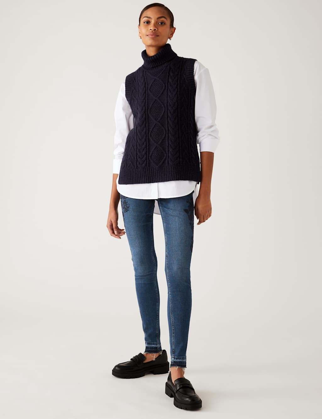 Ivy Premium Embroidered Skinny Jeans 3 of 6