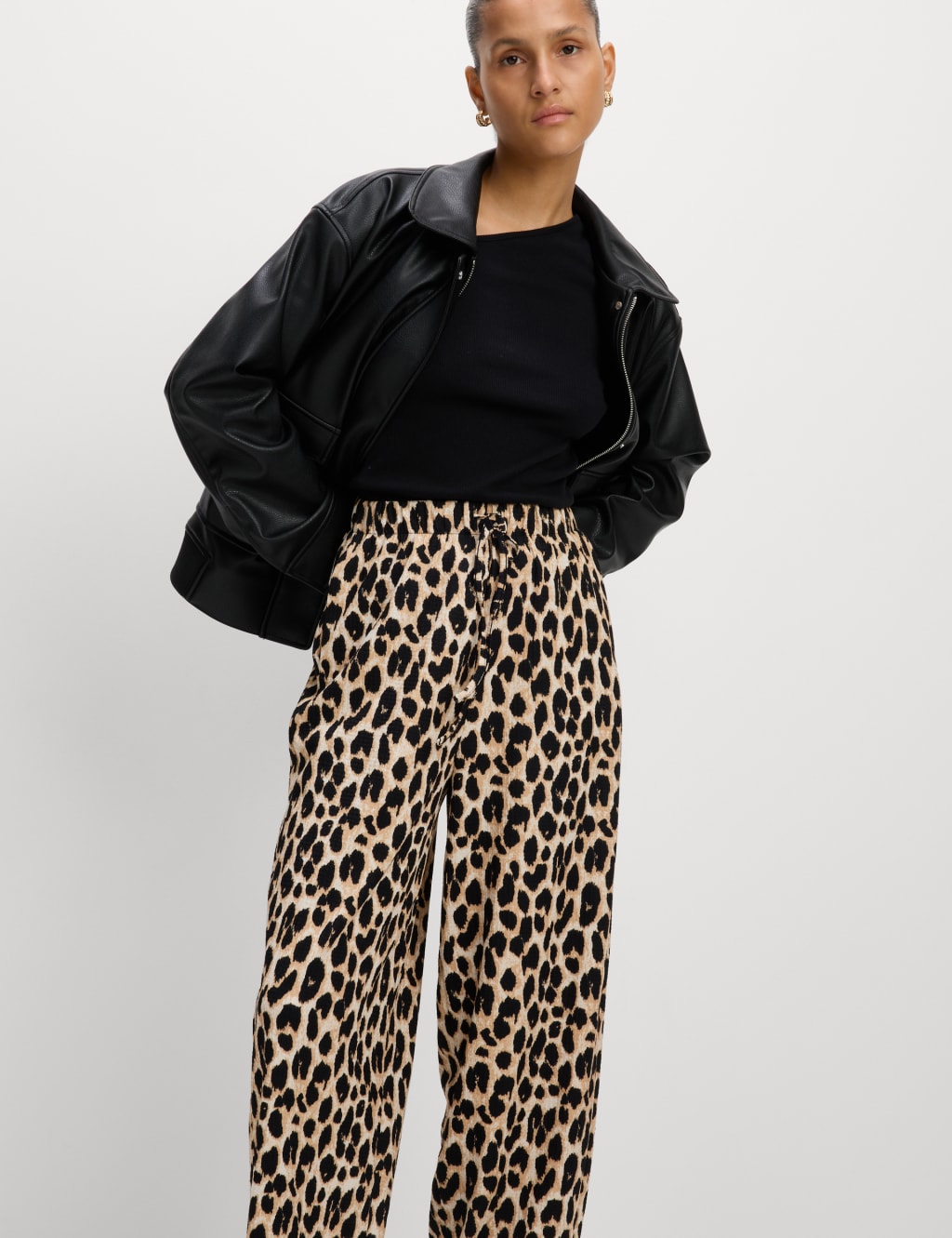 Animal Print Carrot Leg Ankle Grazer Trousers 3 of 5