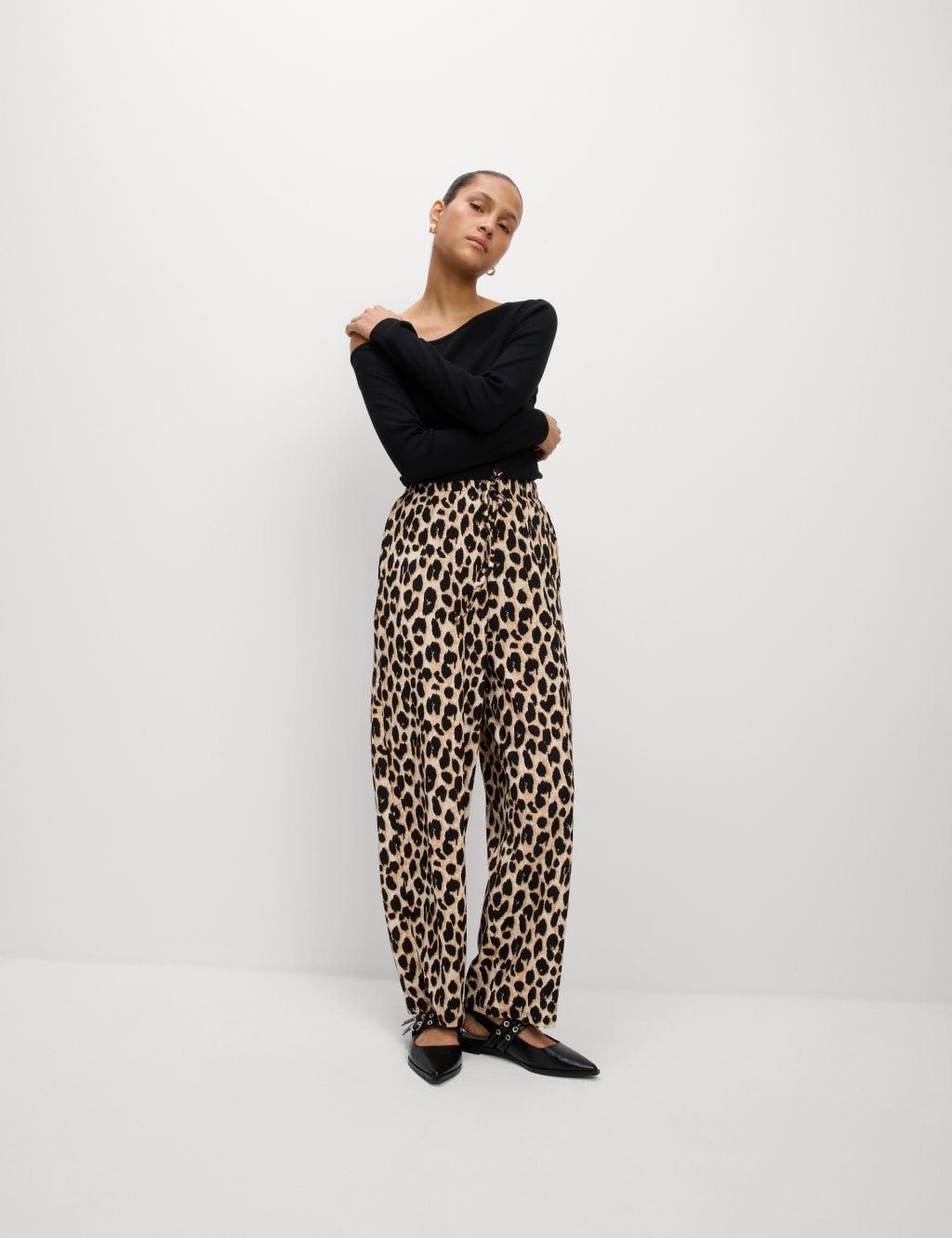 Animal Print Carrot Leg Ankle Grazer Trousers 5 of 5