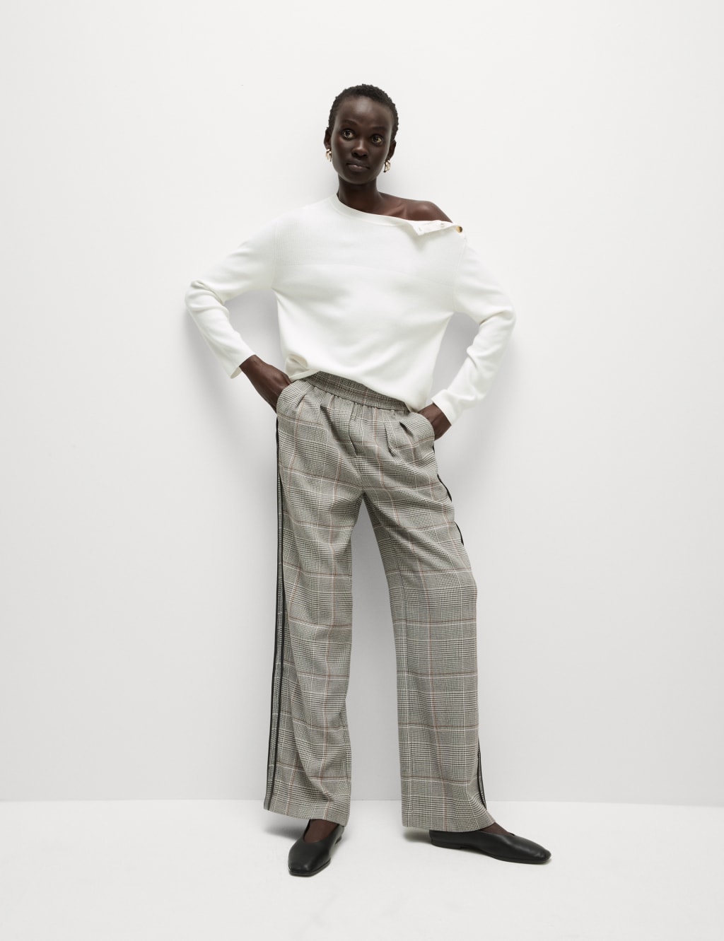 Checked Pull On Wide Leg Trousers