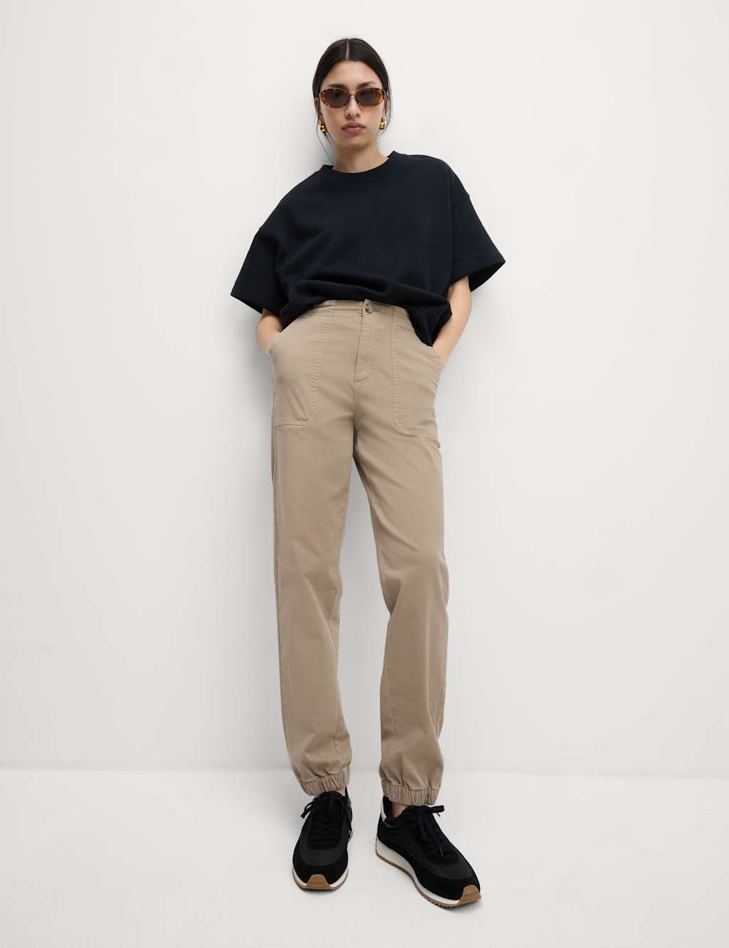 Cotton Blend Slim Fit Joggers 3 of 5