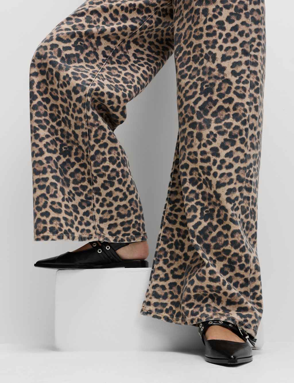 Animal Print Wide Leg Jeans 6 of 6