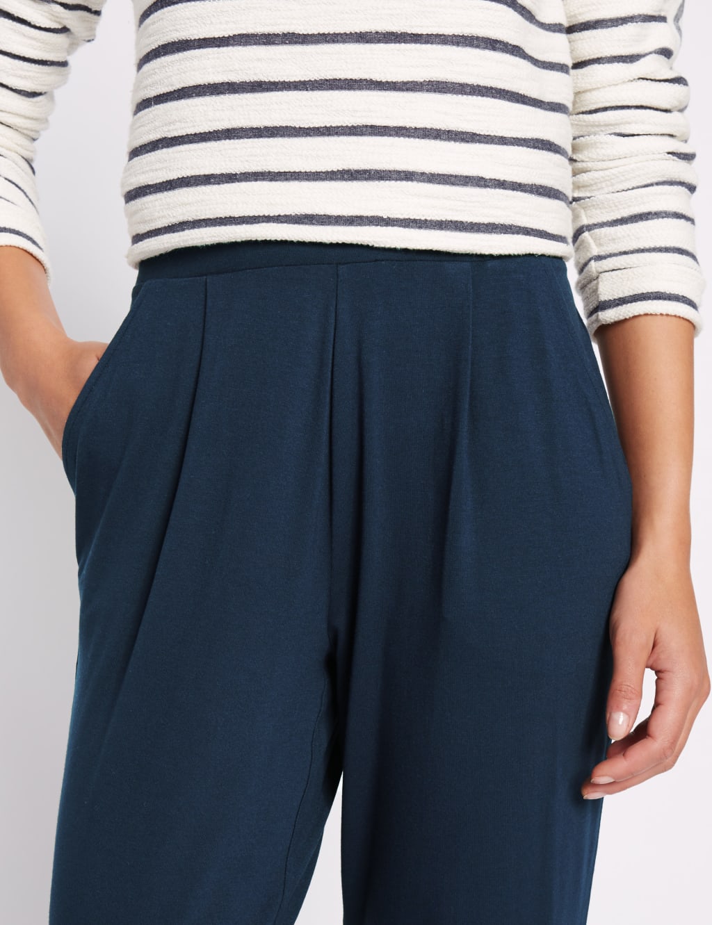 Jersey Tapered Leg Trousers 5 of 6