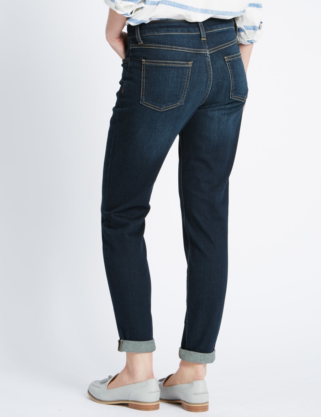 Relaxed Skinny Jeans 3 of 3