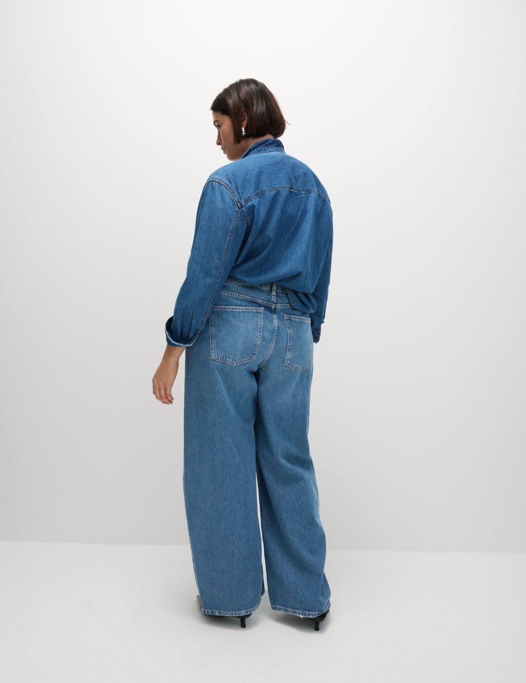 Mid Rise Wide Leg Jeans with Lyocell 5 of 10