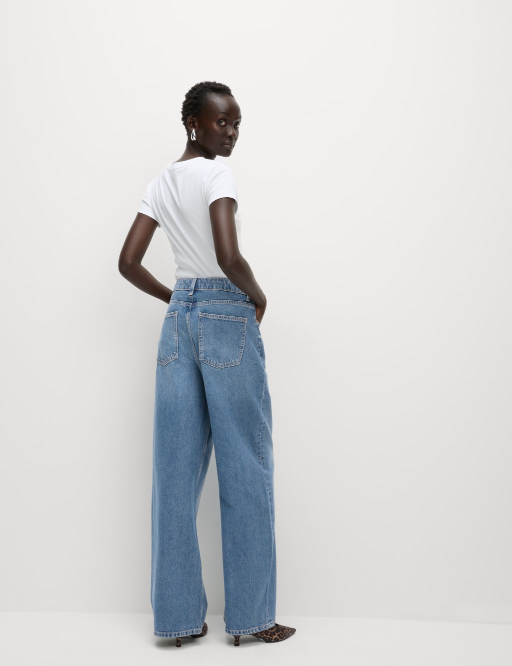 Mid Rise Wide Leg Jeans with Lyocell 9 of 10