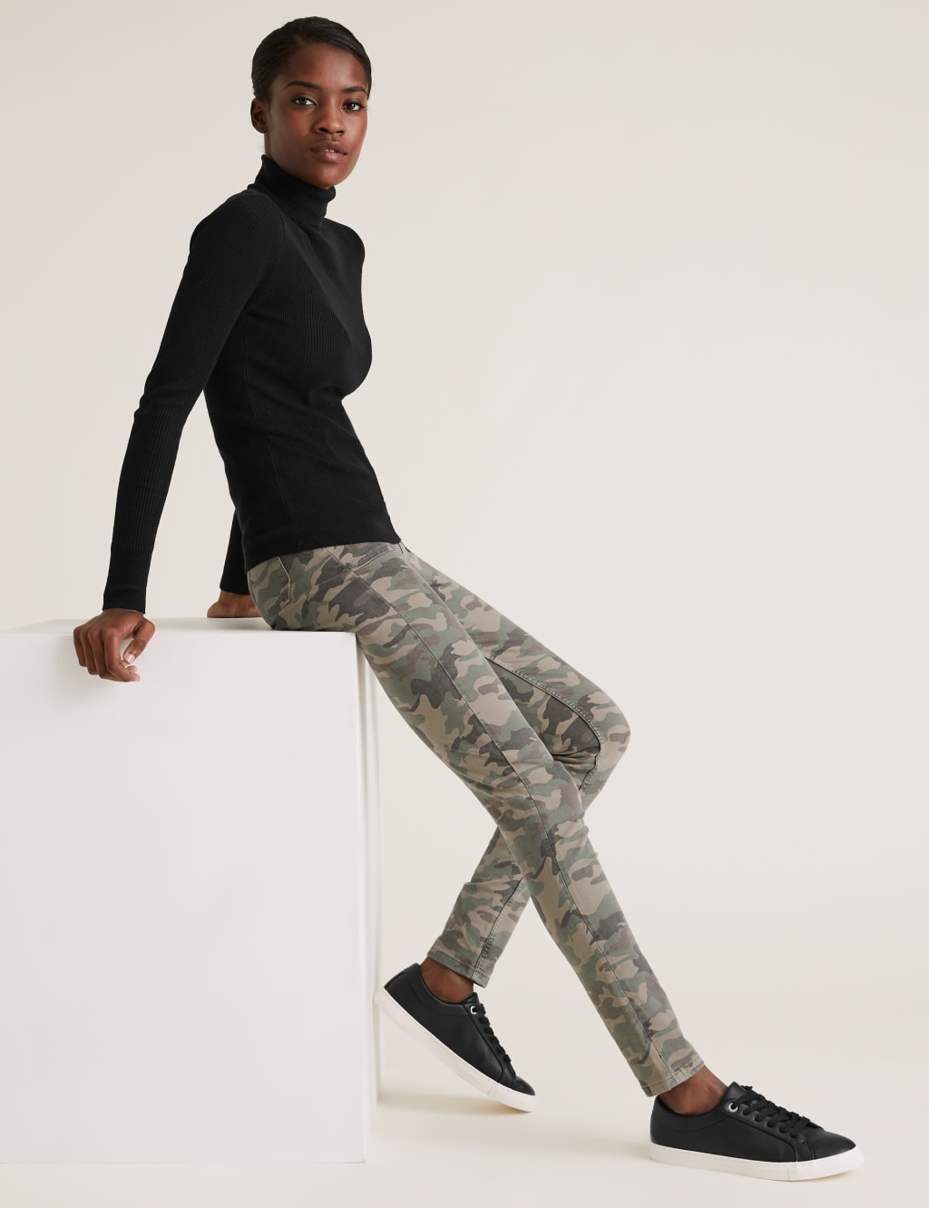Ivy Cotton Utility Camo Skinny Trousers 1 of 5