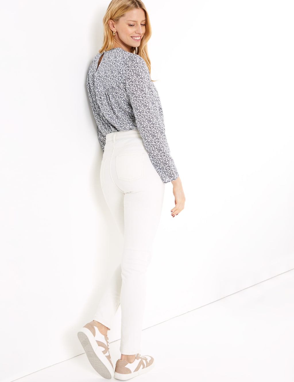 Lily Slim Fit Jeans 4 of 7