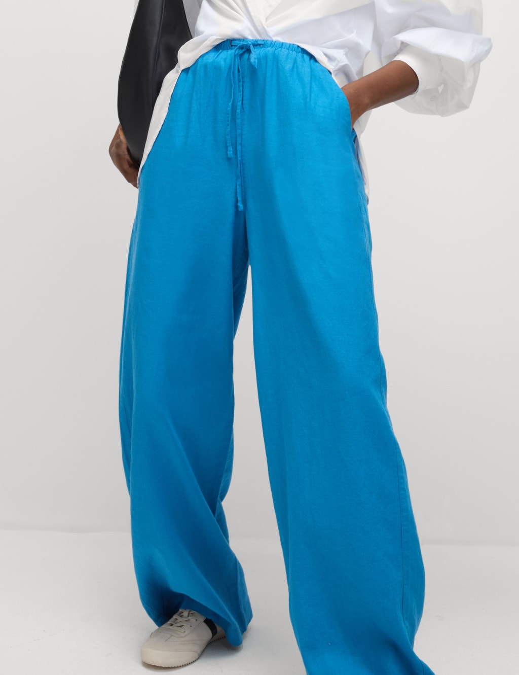 Linen Blend Wide Leg Trousers 3 of 5