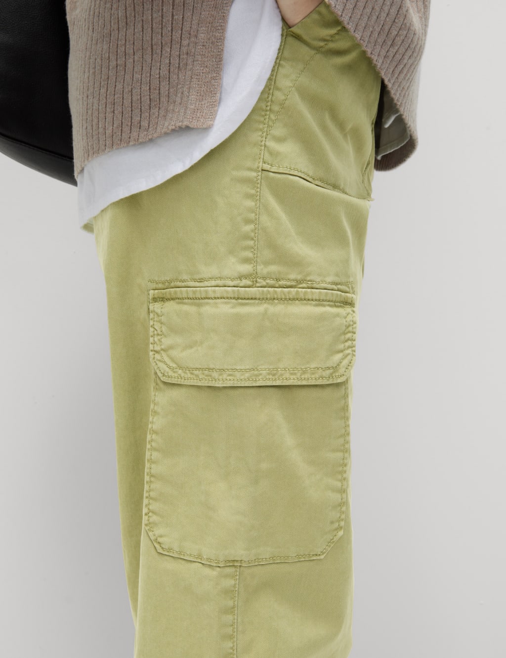 Lyocell Rich Cargo Straight Leg Trousers 5 of 6