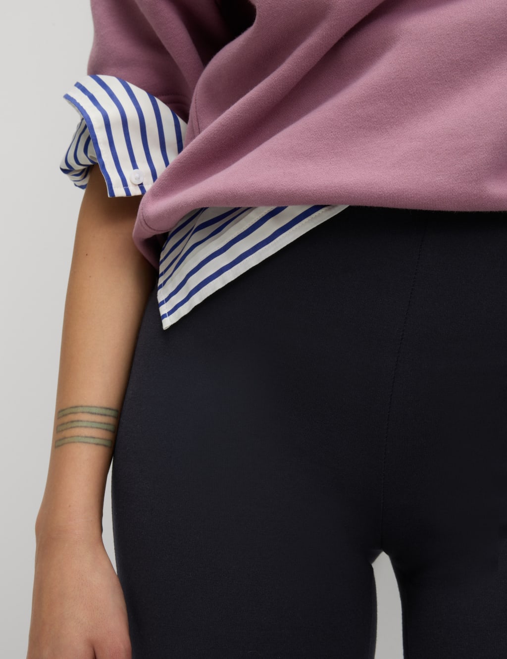 Magic Shaping High Waisted Leggings 5 of 6