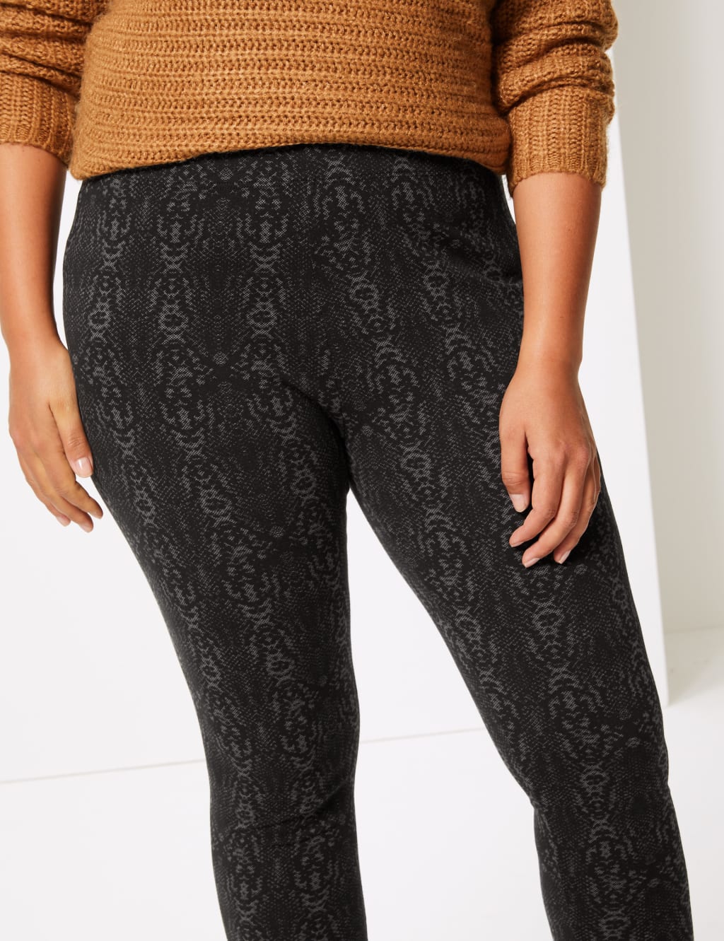 CURVE Animal Print Cotton Rich Leggings 4 of 5