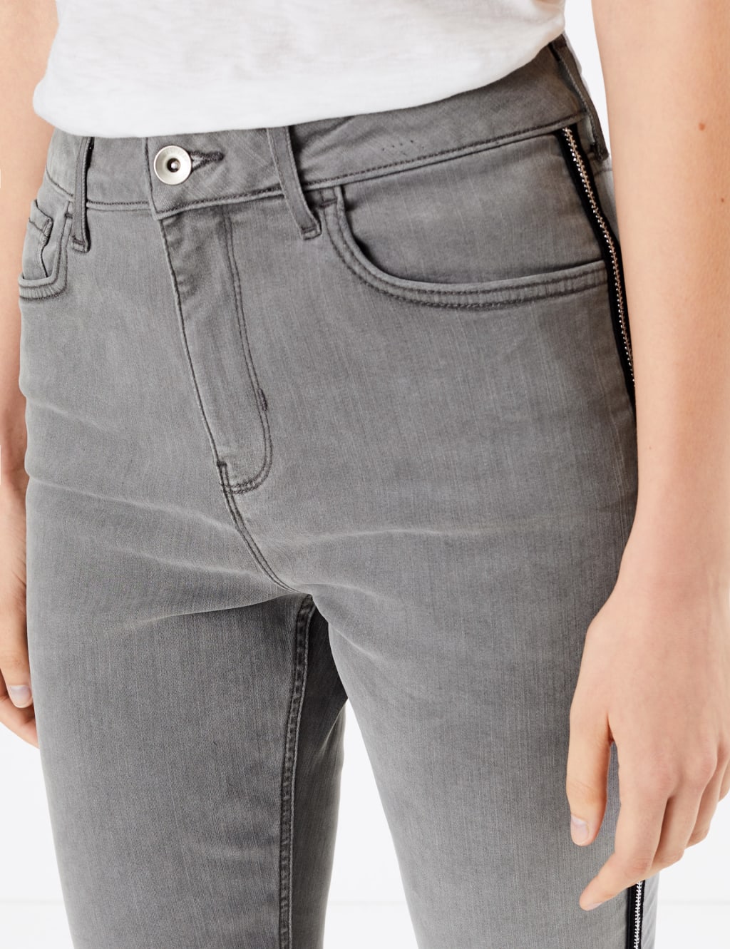 Carrie Bling High Waisted Skinny Jeans 4 of 6